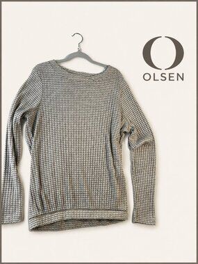 Olsen Textured Long Sleeve Sweater – Size Medium